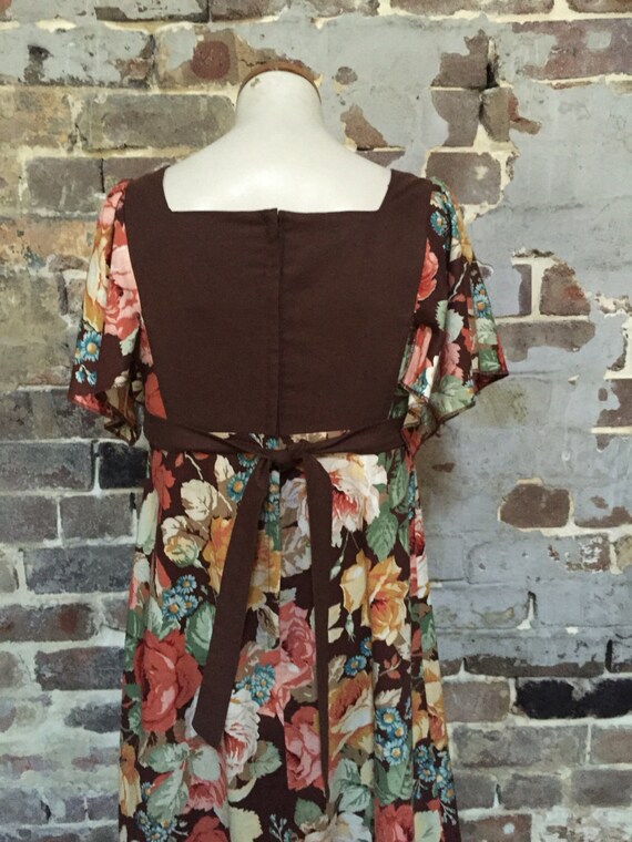 Late 1970s floral dress. - image 2