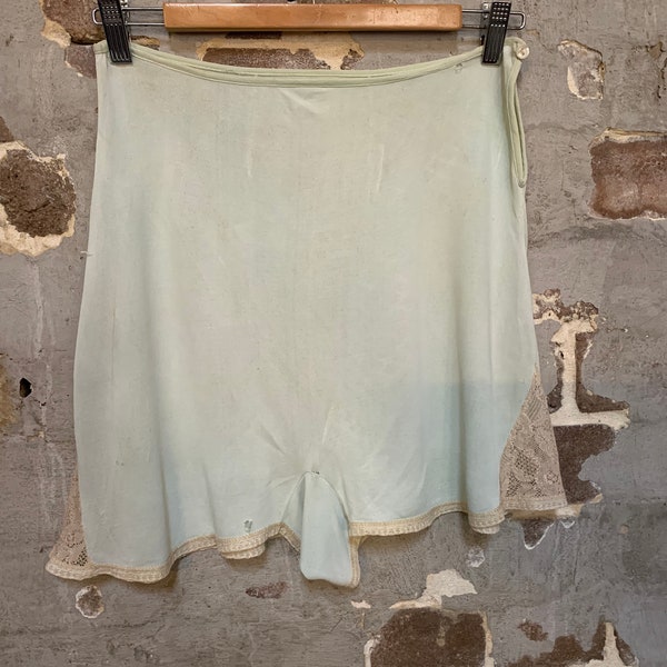 1930s french knickers. pale green. taupe lace. wounded bird - please see condition in photos