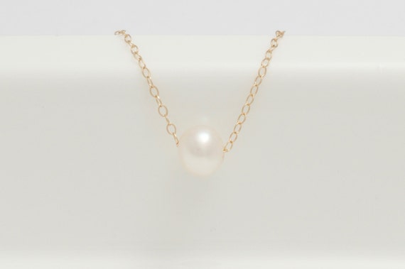 Simple Pearl Necklace Pendant Gold - Single Pendant Gold Necklace Simple Pearl Necklace Pendant Gold - Single Pendant Gold Necklace