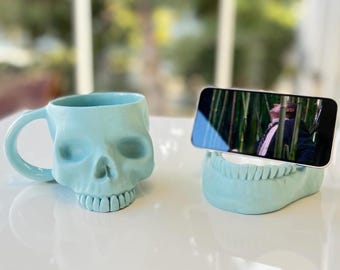 Skull & Stand Sets