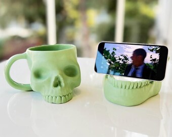 Skull & Stand Sets