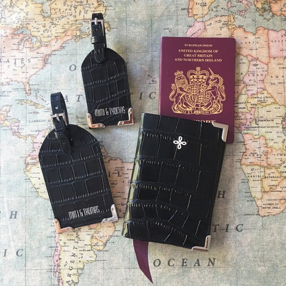 Croc passport cover sale