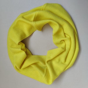 Cachecol infantil personalizado amarelo 100% cashmere Snood Infinity