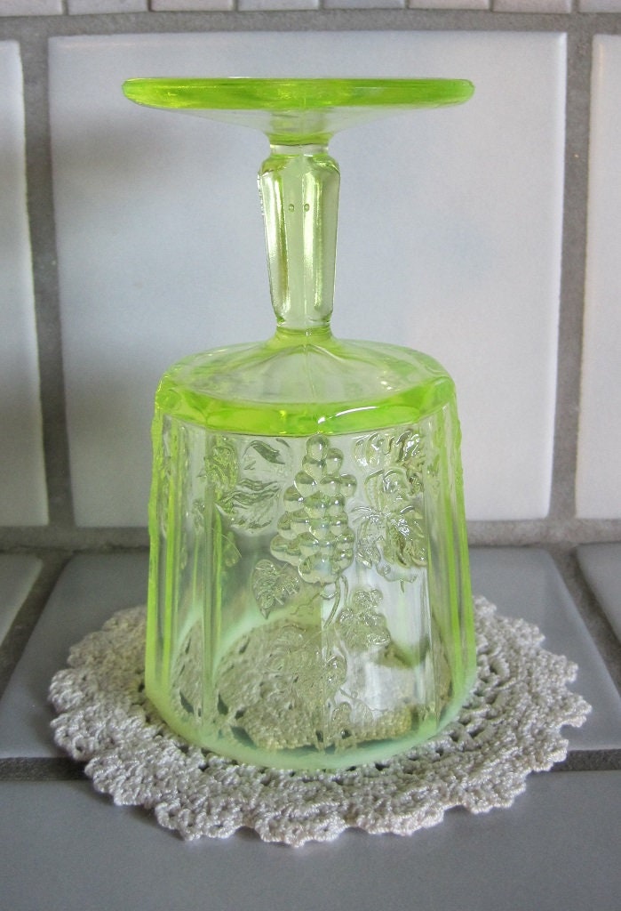 Vaseline Glass Goblet Yellow Vaseline Goblet 3 Etsy Nederland