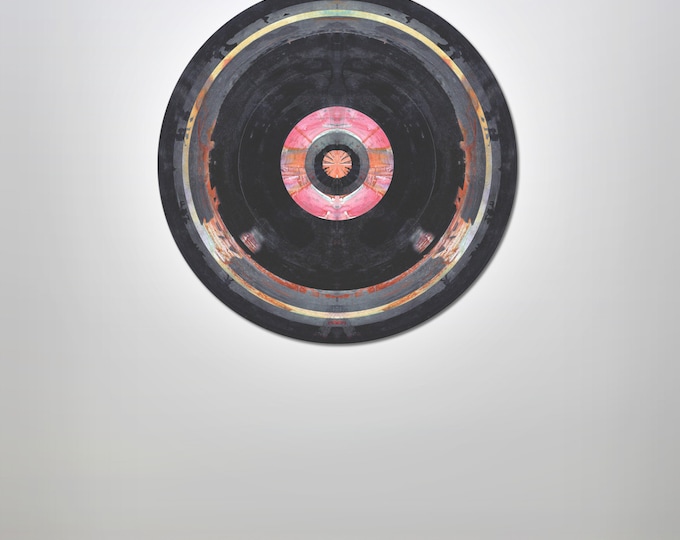 HUMAN SPHERE IX (Ø 100 cm) by Sven Pfrommer - Round artwork is ready to hang
