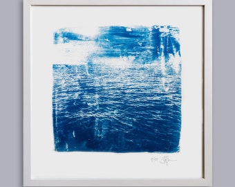 LA MER Ocean Blue IX handmade Cyanotype Print on finest Paper Seascape in Blue Tones