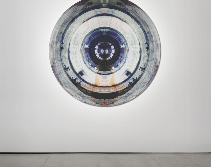 HUMAN SPHERE XXII (Ø 100 cm) by Sven Pfrommer - Round artwork is ready to hang