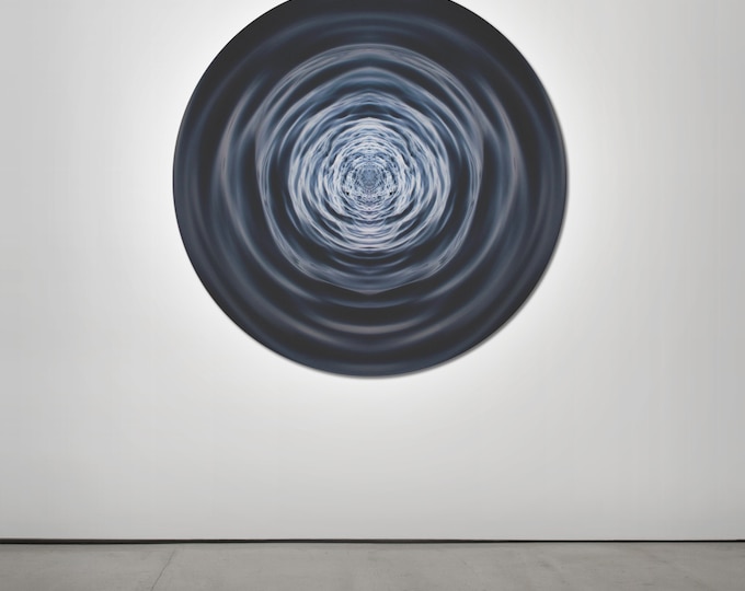 SEAFLOWER II (Ø 100 cm) by Sven Pfrommer - Round artwork is ready to hang