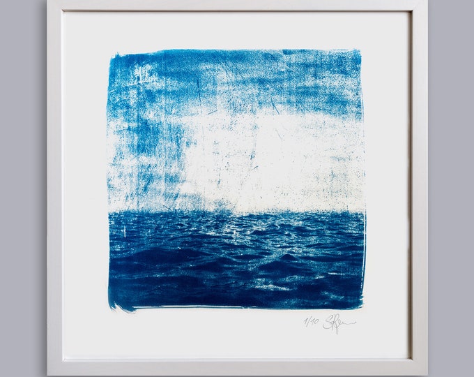 LA MER Ocean Blue V handmade Cyanotype Print on finest Paper Seascape in Blue Tones