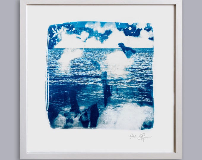 LA MER Ocean Blue VI handmade Cyanotype Print on finest Paper Seascape in Blue Tones