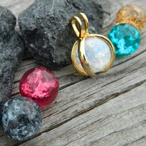 Interchangeable 18K Gold plated Marble Pendant with 5 - 14mm clear cracked glass stones