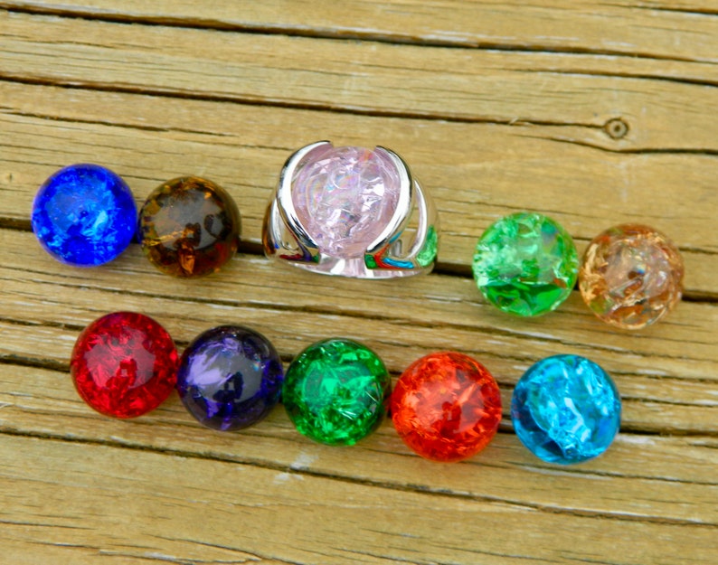 Interchangeable ring with 10-14mm cracked glass stones