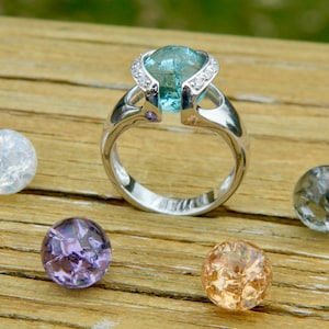 10mm Interchangeable Ring with 5 - 10mm clear cracked glass stones