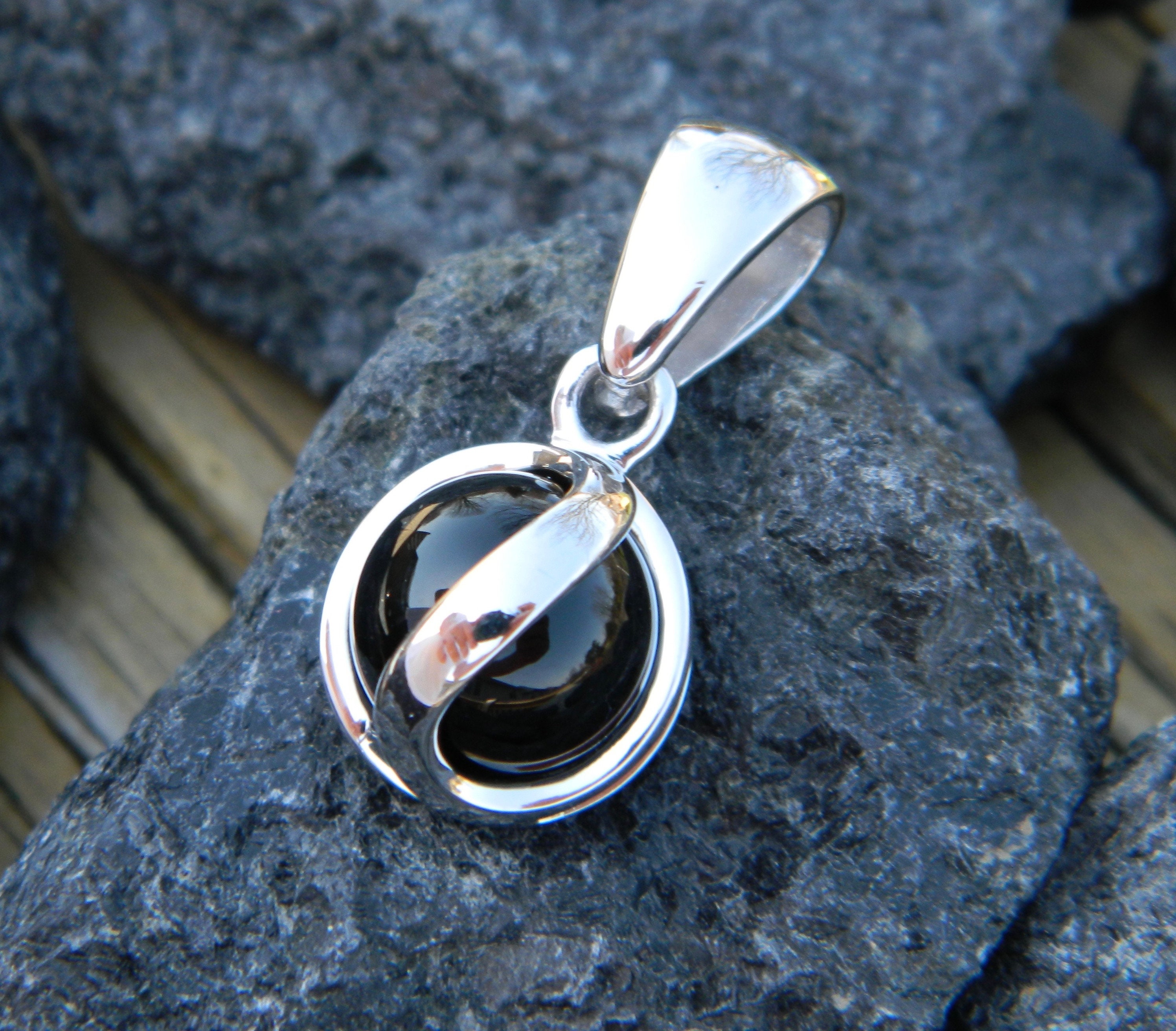 Interchangeable Marble Pendant with 8mm Black Oynx
