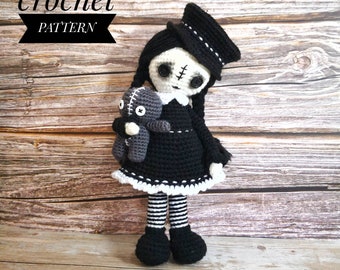 CROCHET PATTERN Spooky Sookie, gothic amigurumi doll, Halloween amigurumi pattern, whimsical creatures, goth dolls, voodoo doll, creepy girl