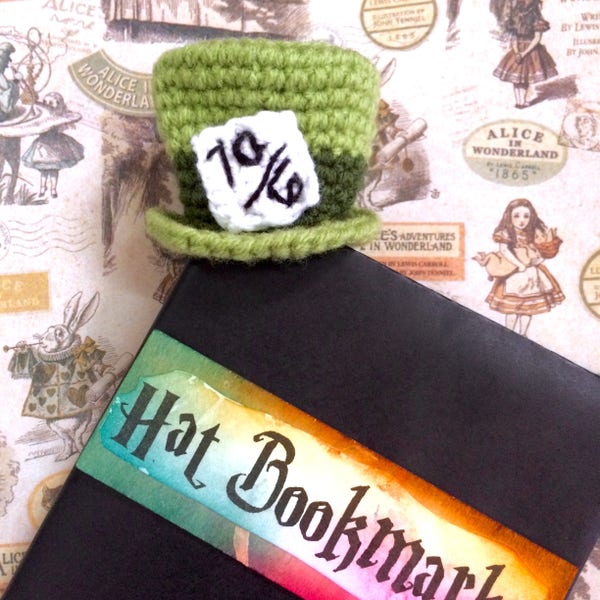 Mad Hatter Hat Bookmark, Alice in Wonderland decoration, unique gifts, gift ideas, unique gift ideas, bookmark, crocheted mini hat