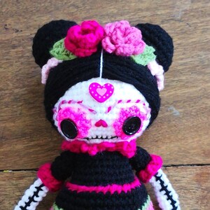 Sugar Skull doll Crochet Pattern, Day of the Dead Amigurumi, halloween doll, voodoo doll, dia de los muertos doll, whimsical creature image 7