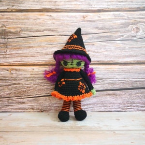 Halloween crochet doll girl, Amigurumi goth doll, creepy cute doll, gift for her, scarecrow doll, scary doll