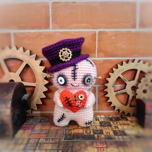 Crochet steampunk voodoo doll, amigurumi voodoo, creepy cute doll, goth doll, scary doll, Valentine gift, zombie doll