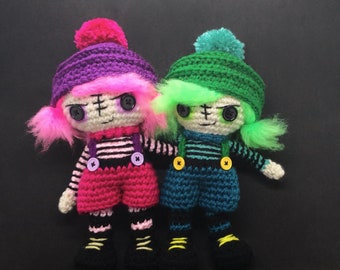 CROCHET PATTERN Twins, Creepy Cute Crochet pattern, Whimsical Creatures, Amigurumi Pastel Goth, Halloween dolls