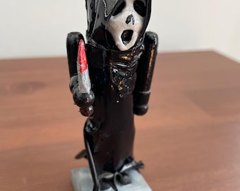 Ghostface Killer Nutcracker – 5" Horror Slasher Collectible by Commodore | Goth Holiday Ornament