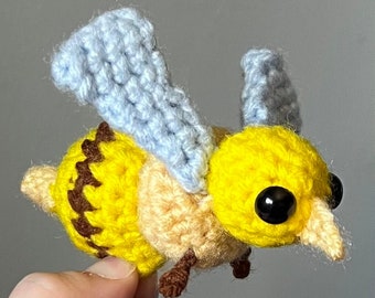 PDF PATTERN Amigurumi Mini Clover Bumble Bee from "The Owl House"