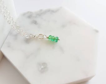 Emerald Gemstone Necklace – Simple Pendant Necklace – Green Gemstone Jewelry – May Birthstone Jewelry – Mother Necklace – Minimalist Jewelry