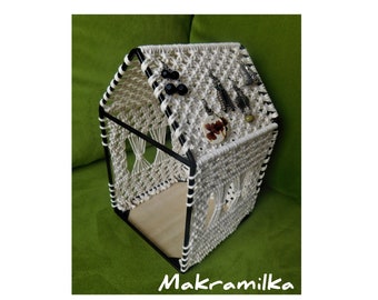 Handmade Macrame Earring Holder - Macrame House Decoration - Jewelry Storage - White Macrame Decoration - Jewerly Organizer