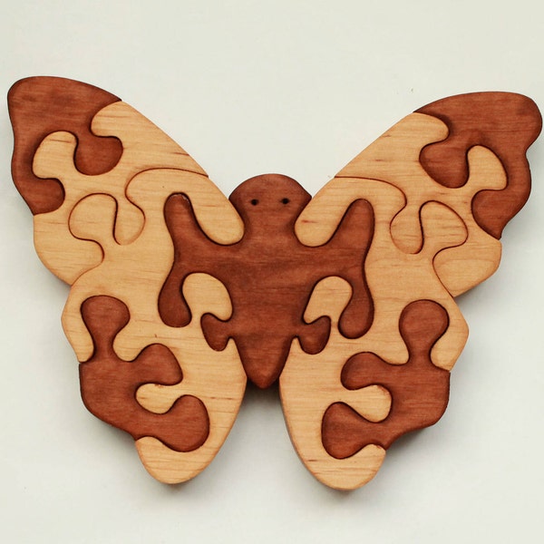 Wooden butterfly.  Wooden Puzzles. Wood Puzzle Animal. Puzzle Zoo. Animal Kids Puzzle. Wooden Toy. Wood Toy Baby Puzzle. Baby Gift.