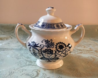 Vintage 1970’s BLUE NORDIC Sugar With Lid…J&G Meakin England Classic White Porcelain Sugar Bowl With Two Handles And Lid..Excellent