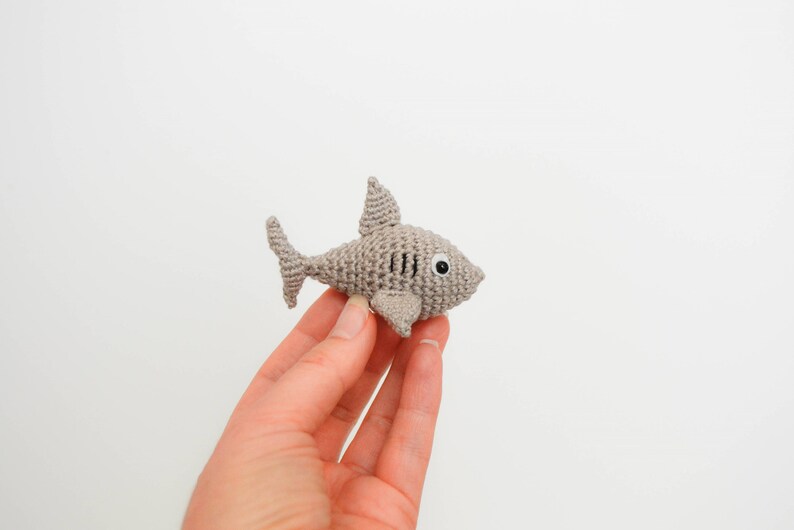 Amigurumi tiny shark crochet pattern Crochet shark keychain Etsy