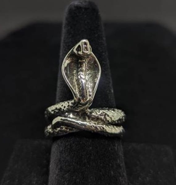 Vintage Cobra ring Bronze Rhodium Plated ring, Va… - image 2