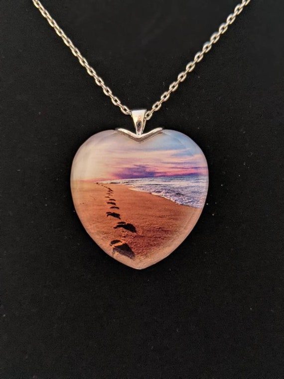 Heart Pendant, Beach Pendant, Heart Necklace, Lov… - image 1
