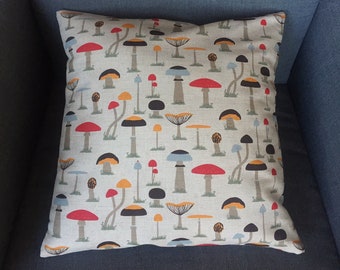 Mushroom throw pillow, Natural linen pillowcase, Zippered Couch Cushion with insert, Forest cottage core pillow