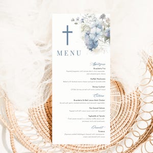 Modèle modifiable de carte de menu première communion garçon |  Cartes De Menu Communion Bleu Vieux | carte de menu de baptême de garçon | Modèle de menu pour la première communion