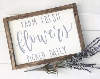 Farm Fresh Flowers// Spring Home Decor