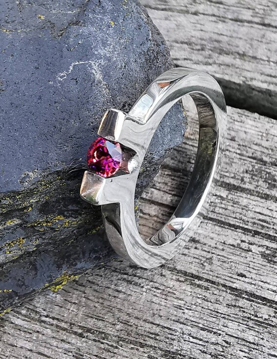 Contemporary white hotsell gold rings