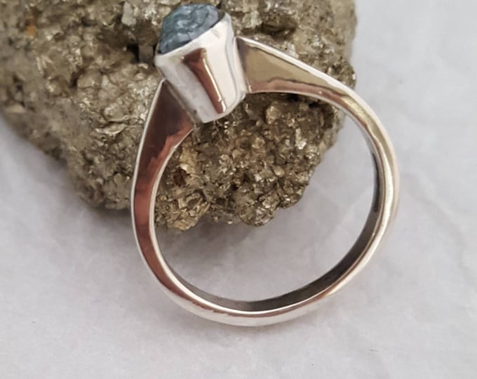 Stunning Blue Raw Diamond Set in a Lightly Hammered Sterling Silver Band