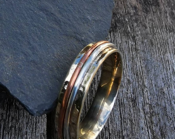 Unisex 9ct Yellow Gold 5 mm Wide Meditation / Fiddle Spinner Ring with Silver and Copper Spinners.  Hammer Finished