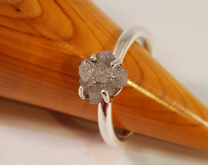 Stunning Sterling Silver Ring with Silver Grey 5 to 6mm Raw Uncut Diamond.