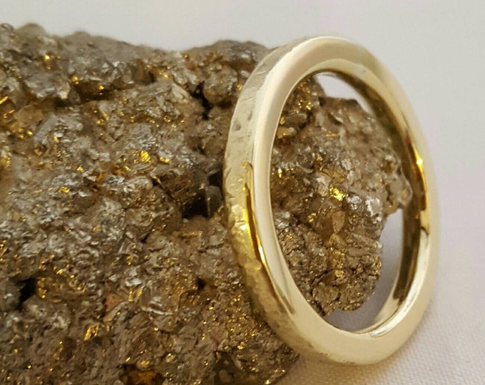 3mm Wide Hammered 9ct Gold Wedding Ring