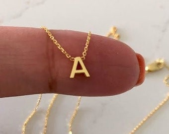 Dainty 14K Gold Initial Necklace: Personalized Letter Charm
