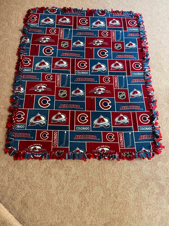 Colorado Avalanche Double-thick Fleece Bedspread/blanket/throw
