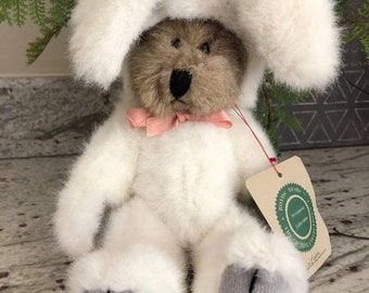 Vintage Boyd's Bear Plush Collectible, Watson in Bunny Rabbit Suit, Fully Jointed, Archive Series