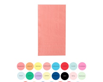 Puede incluir: Una servilleta de papel rosa coral, uno de los muchos colores disponibles en la colección "The Shade Guest Napkins".