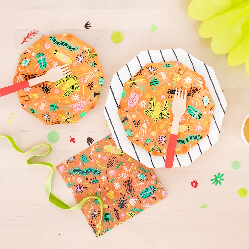 Daydream Society Backyard Bugs Napkins - Thumbnail 5