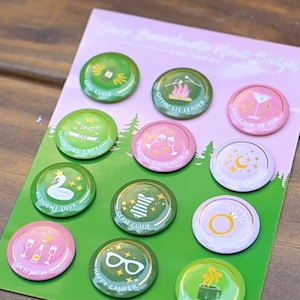 Camp Bachelorette Merit Party Abzeichen - Packung mit 12 Pins
