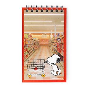 3P4 x Peanuts® - Snoopy Lebensmittelgeschäft Mini Notizbuch