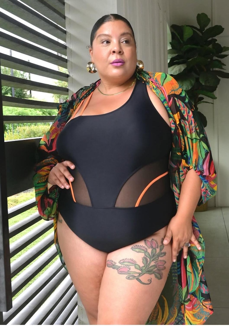 Plus Size Black Swimsuit Size 12-24 (Designed by Anzardas) Bild 5
