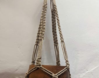 Large jute macrame plant hanger, macrame plant hanger, plant hanger, rustic plant hanger, natural plant hanger, pot holder , pot hanger